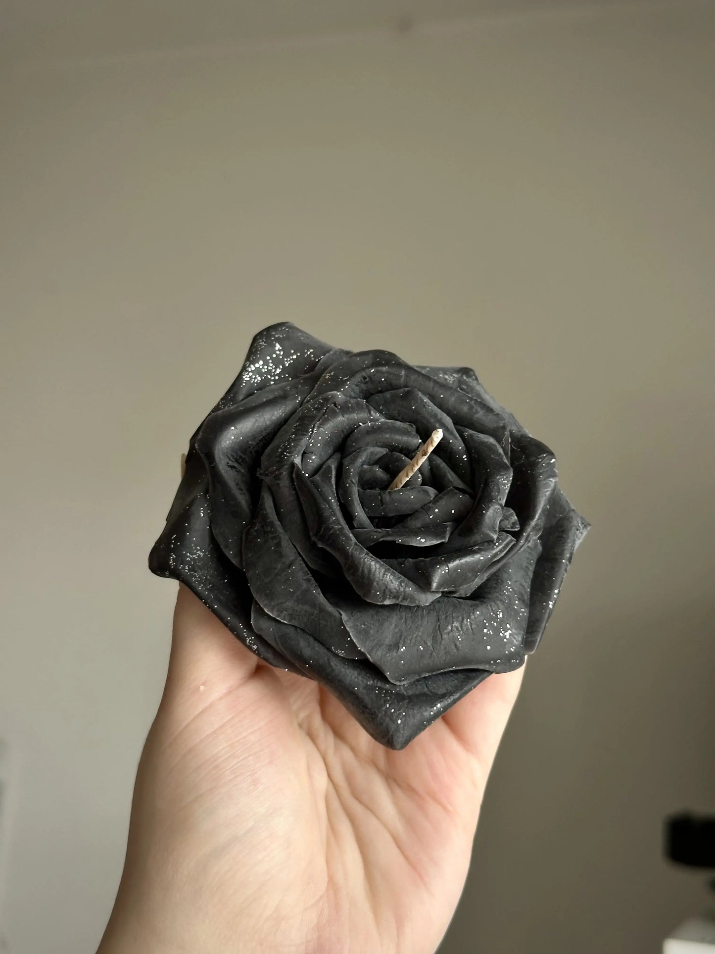 Bougie Rose Dark - Parfum mûre musc PIVONIA